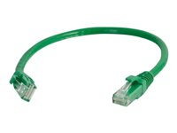 C2G Cat5e Booted Unshielded (UTP) Network Patch Cable - Patch-kabel - RJ-45 (hane) till RJ-45 (hane) - 50 cm - UTP - CAT 5e - formpressad, hakfri, tvinnad - grön 83200