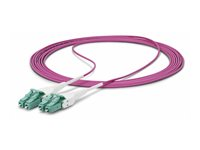 StarTech.com 2m (6.6ft) LC/LC (UPC) OM4 Multimode Fiber Optic Cable, OFNR - Patch-kabel - LC/UPC duplex multimode (hane) till LC/UPC duplex multimode (hane) - 2 m - 1.6 mm - fiberoptisk - duplex - 50/125 mikron - OM4 - OFNR - startkabel - erika-violett OM4RLCLC2M