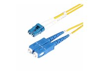 StarTech.com 1m (3ft) LC to SC (UPC) OS2 Single Mode Duplex Fiber Optic Cable, 9/125µm, Laser Optimized, 10G, Bend Insensitive, Low Insertion Loss - LSZH Fiber Patch Cord (SMLCSC-OS2-1M) - Patch-kabel - LC/UPC enkelläge (hane) till SC/UPC enkelläge (hane) - 1 m - 1 m - 2 mm - fiberoptisk - duplex - 9 / 125 mikrometer - OS1/OS2 - halogenfri, passiv - gul SMLCSC-OS2-1M